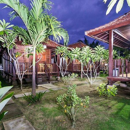 Lembongan Bagus Villa ภายนอก รูปภาพ